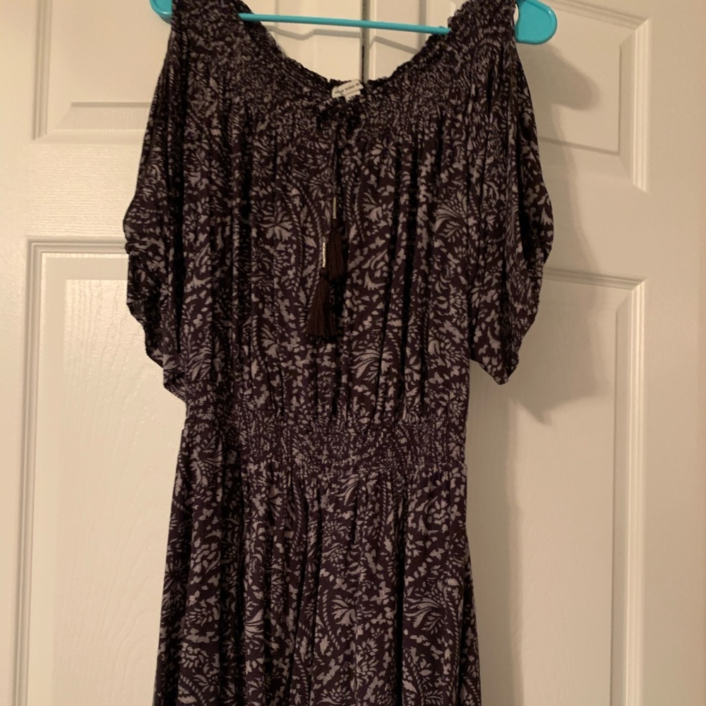 American Eagle Cold Shoulder Paisley Dress